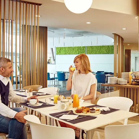 Отель Novotel Venezia Castellana Местре